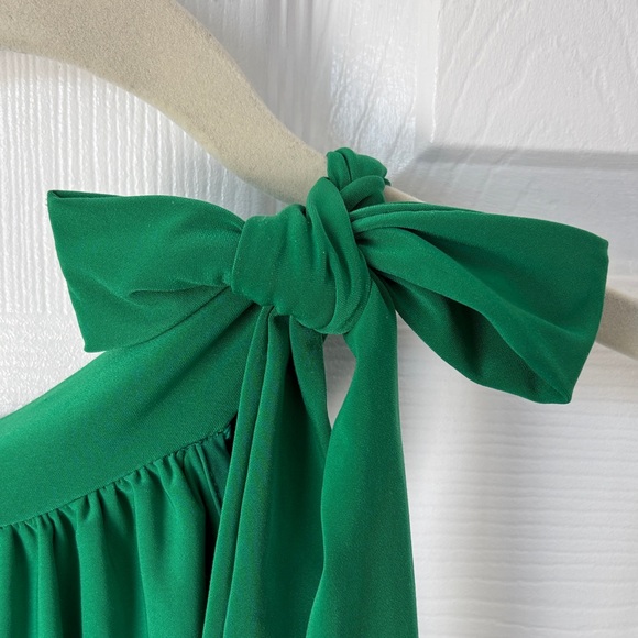 Women’s Halter Halter Tank Top with Ruching Neckline - Size: 12 - Picture 4 of 16